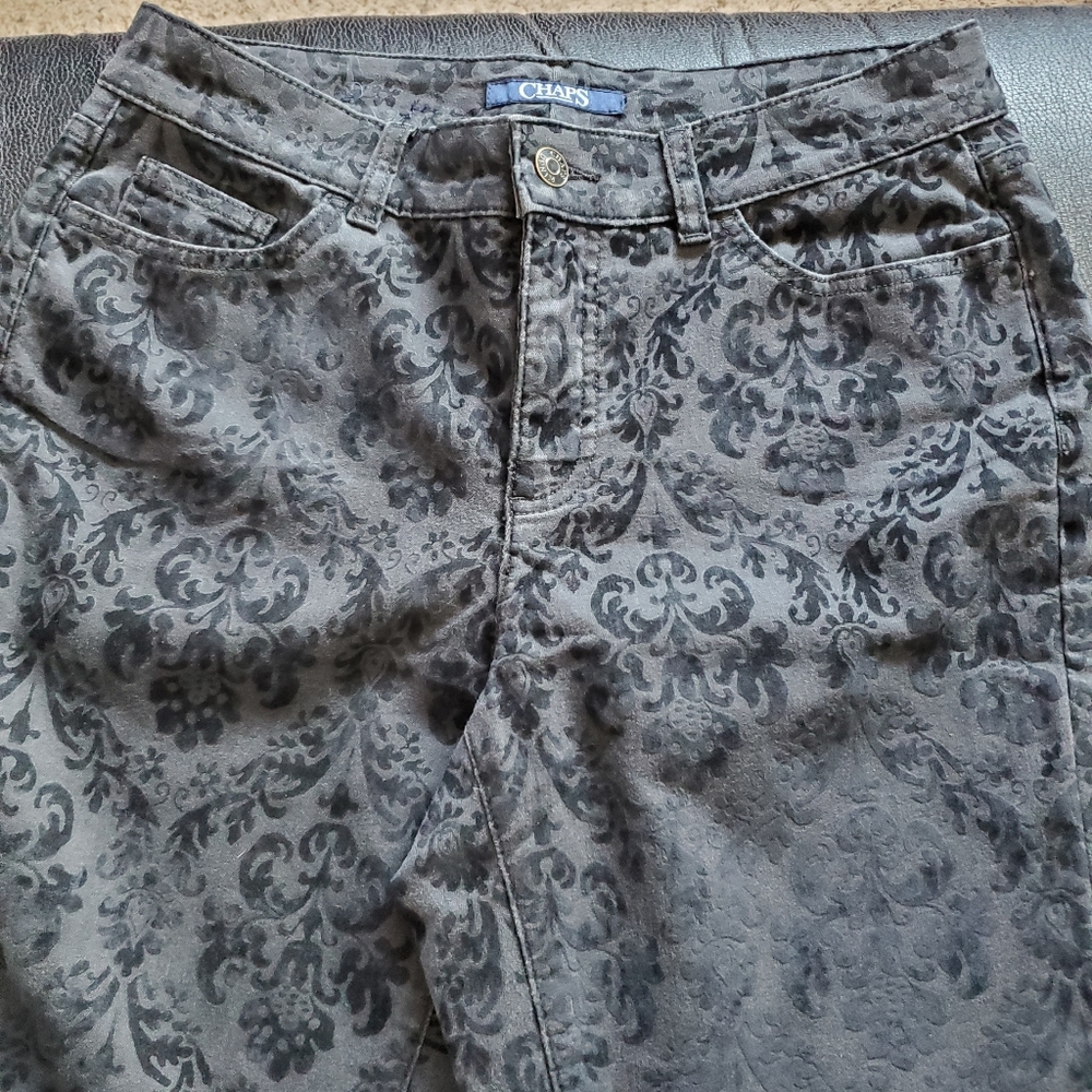 Chaps jeans with pattern - Picture 5 of 8